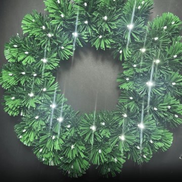 Aigostar - LED spoljašnji božićni venac 72xLED/3xAA prečnik 50cm IP44 hladno belo svetlo