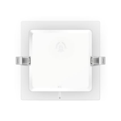 Aigostar - LED Ugradbena lampa LED/15W/230V 17,5x17,5 cm 3000K bela