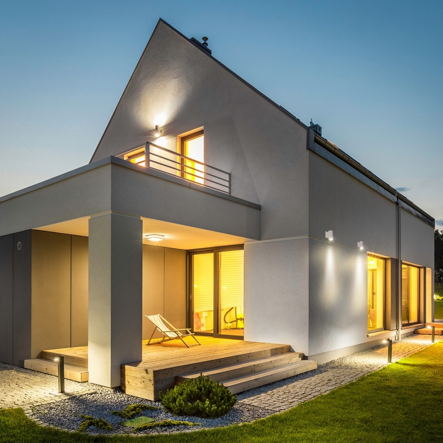 Aigostar - spoljašnja zidna lampa 2xGU10/230V bela IP65 okrugli