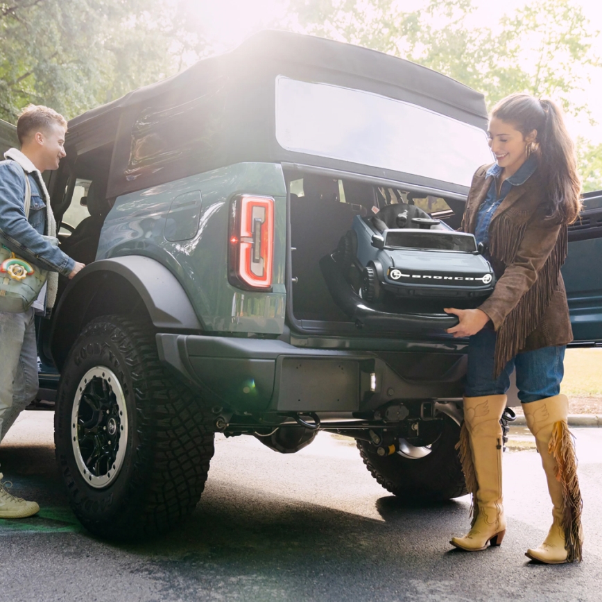 Bright Starts - Hodalica FORD BRONCO 3xAA