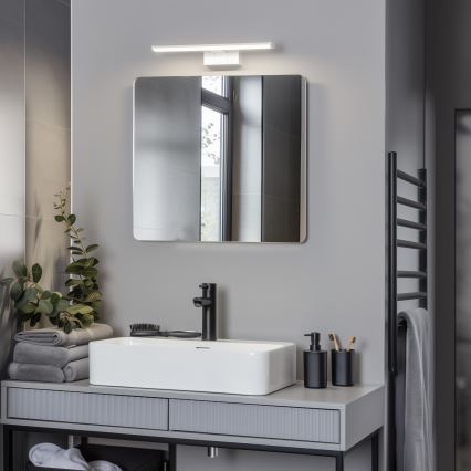 Brilagi - LED osvetljenje za kupatilsko ogledalo 3u1 VESTRA LED/8W/230V 40 cm IP44 bela