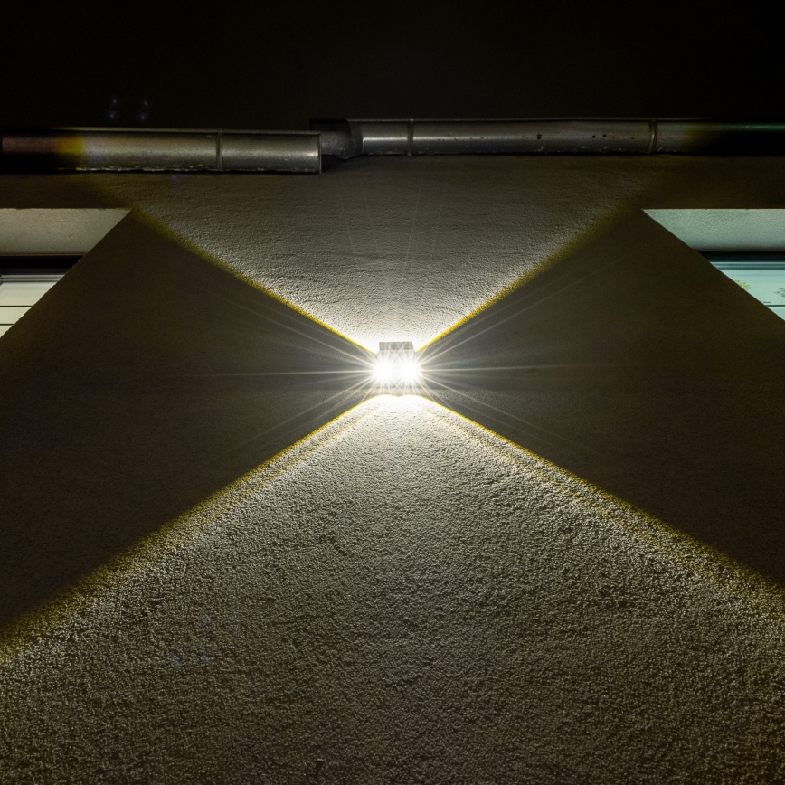 Brilagi - LED Solarna zidna rasveta PYRAMID LED/2W/3,2V IP54