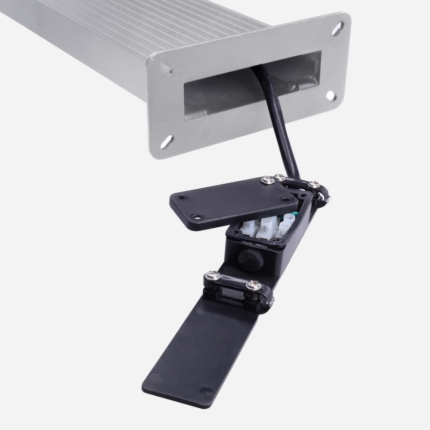Brilagi - LED spoljašnja lampa sa senzorom RIANO LED/8W/230V srebrna IP65