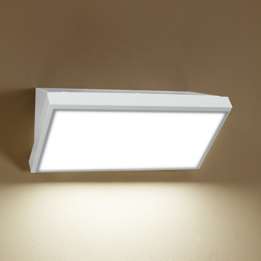 Brilagi - LED Spoljna zidna lampa TRIANGLE LED/20W/230V bela IP65