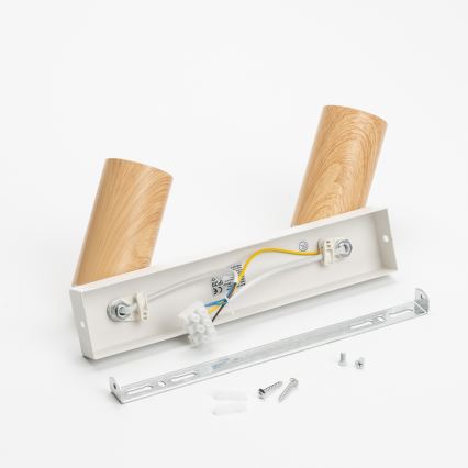 Brilagi - Reflektorska lampa SELE 2xGU10/30W/230V bela/dekor hrasta
