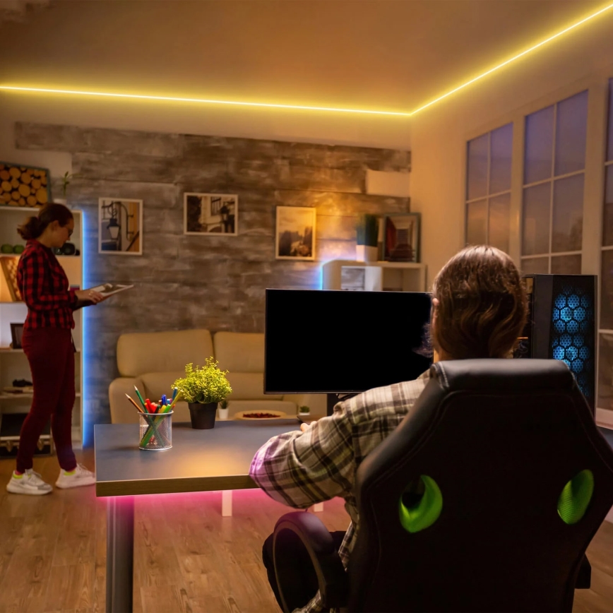 Brilo - LED RGBW Prigušiva traka MUSIC 6,65m LED/18W/230V Wi-Fi Tuya + Daljinski upravljač