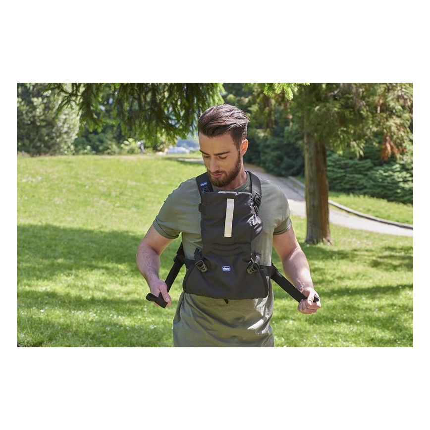 Chicco - Nosiljka za bebe EASY FIT crno