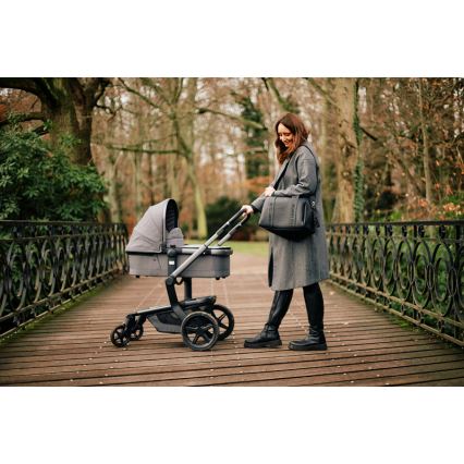 Childhome - Torba za previjanje MOMMY CLUB crno