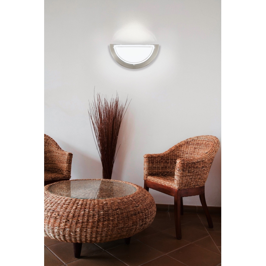 EGLO - Zidna lampa 1xE27/60W