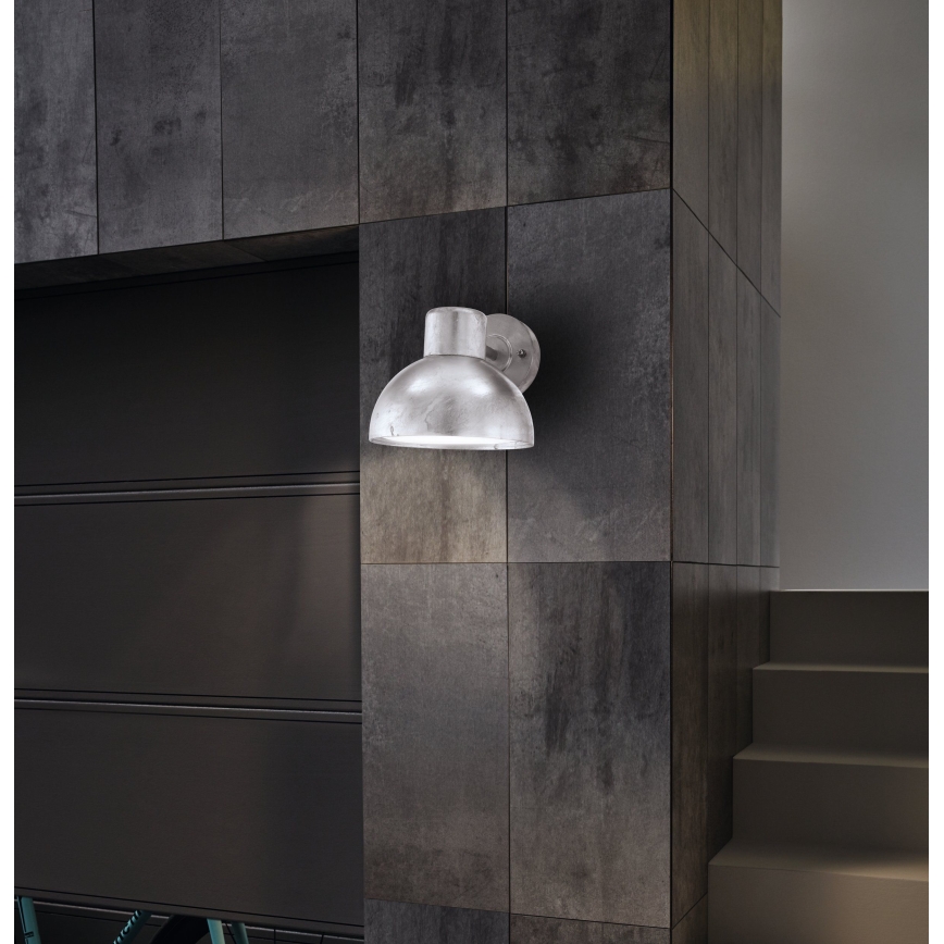 Eglo - Spoljašnja zidna lampa 1xE27/60W IP44