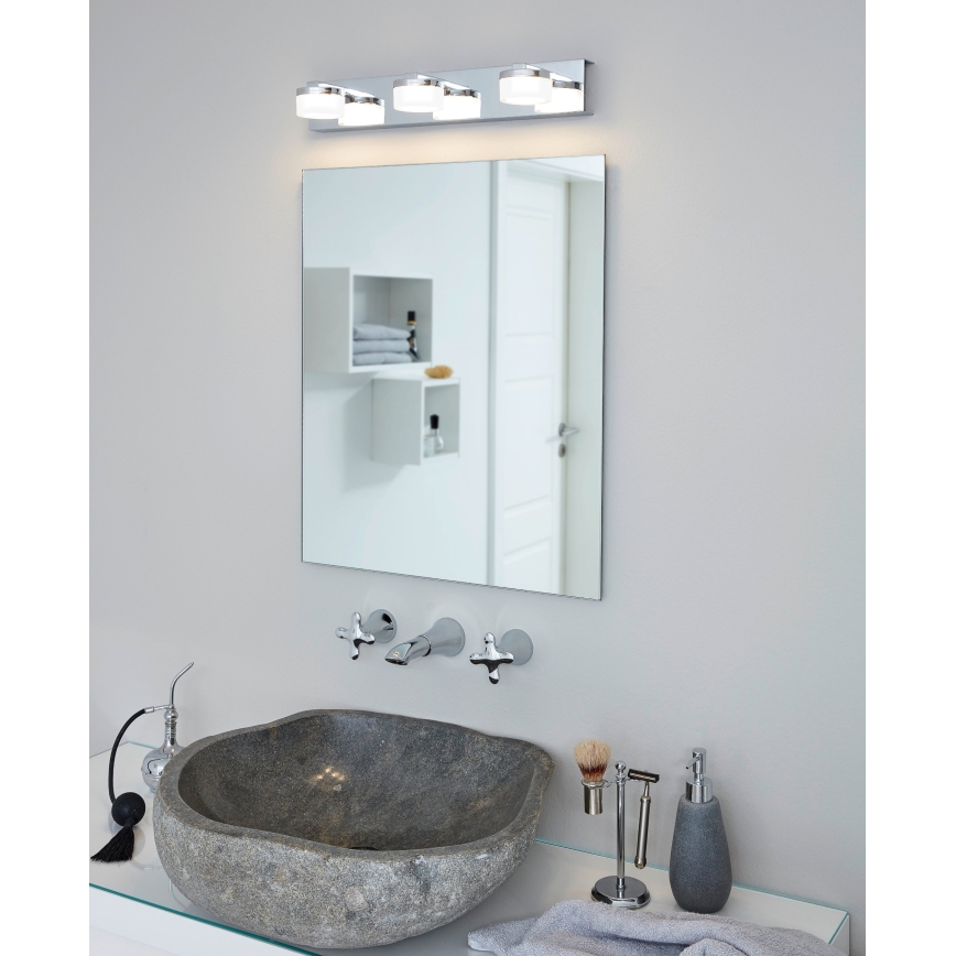 Eglo - LED Prigušiva zidna lampa za kupaonicu 3xLED/7,2W/ IP44