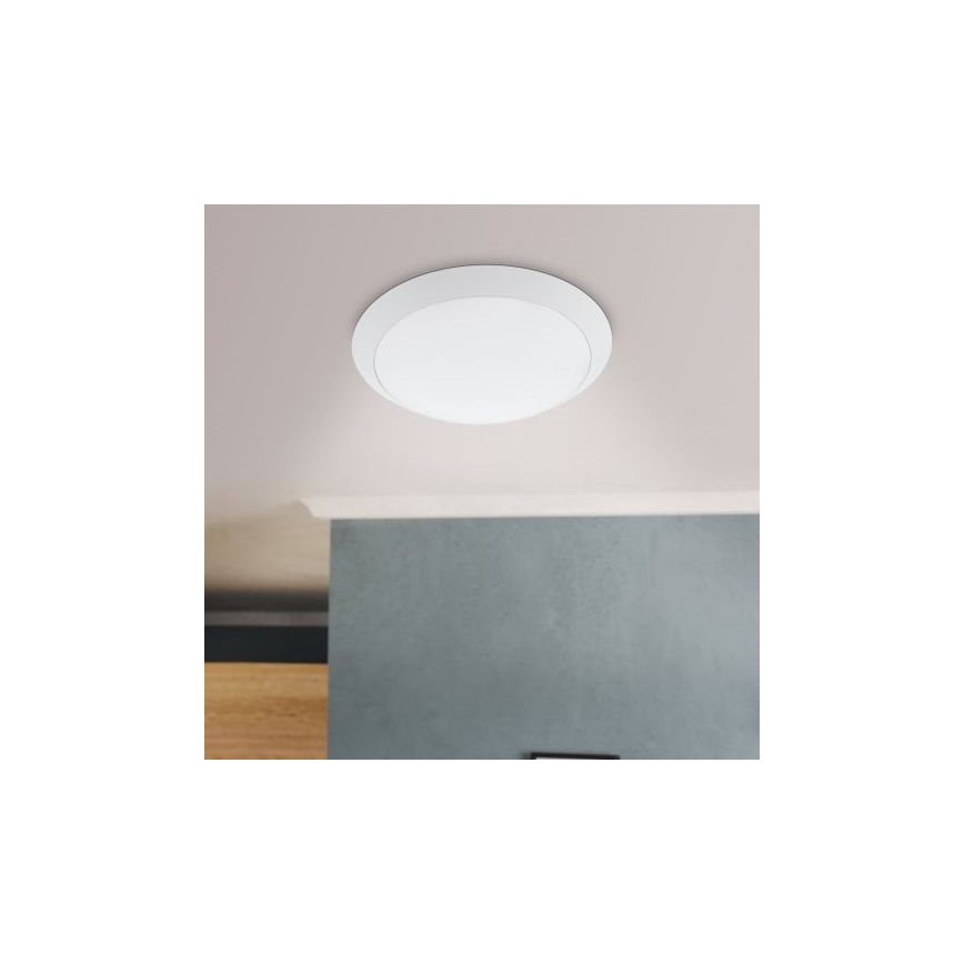 Eglo - LED Plafonjera za kupatilo LED/11W/230V bela IP44