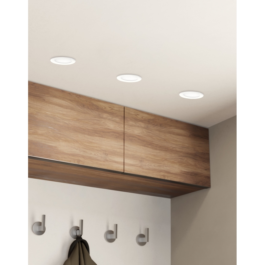 Eglo - LED Prigušivo ugradbeno svetlo LED/5,5W/230V