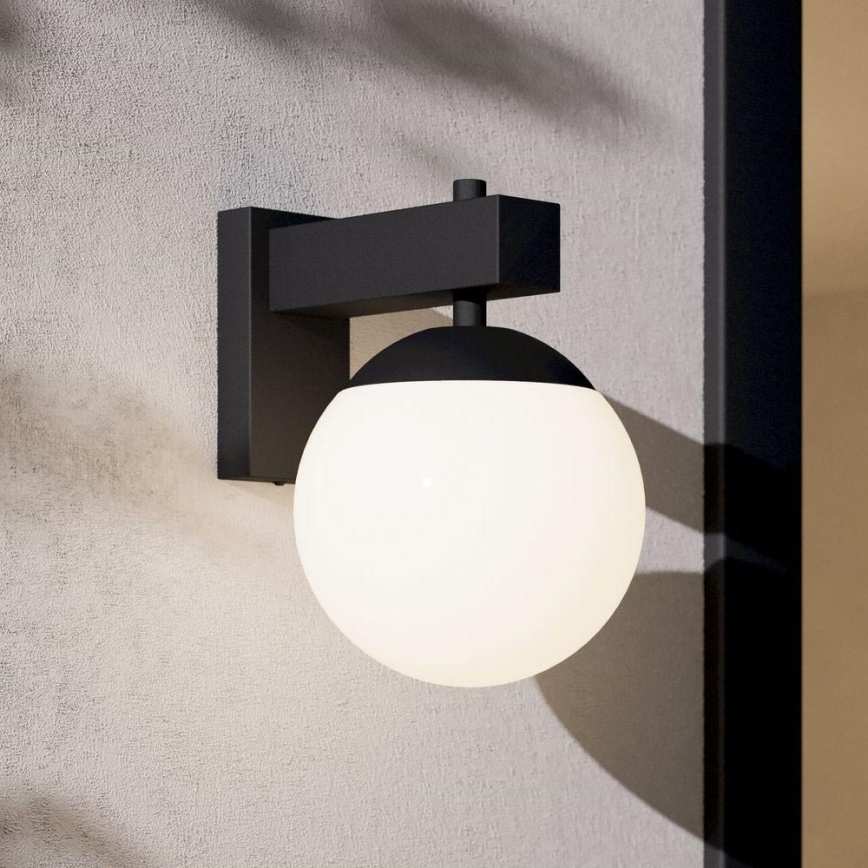 Eglo - Spoljašnja zidna lampa 1xE27/40W/230V crno IP44