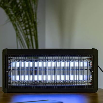 Električni lapač insekata 2x15W/230V, pokriva do 120 m²