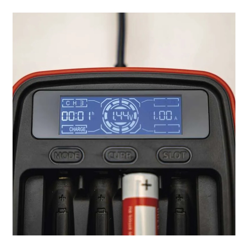 Punjač za baterije sa LCD ekranom 4xAA/AAA 5V