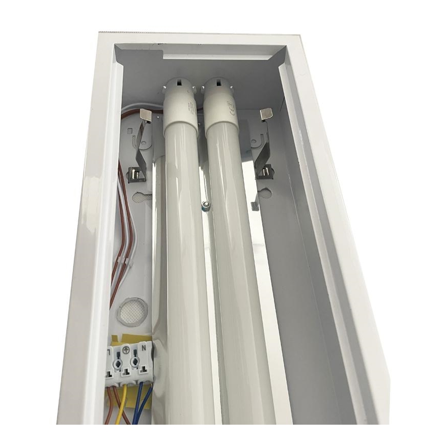 Fluorescentna lampa T8 2xG13/18W/230V 120 cm bela