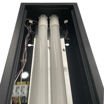 Fluorescentna lampa T8 2xG13/18W/230V 120 cm crno
