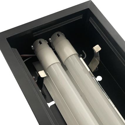 Fluorescentna lampa T8 2xG13/18W/230V 120 cm crno