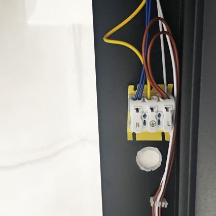 Fluorescentna svetiljka T8 2xG13/18W/230V 120 cm crna