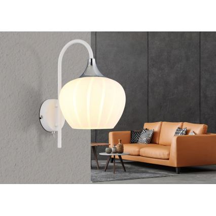 Globo - Zidna lampa 1xE27/40W/230V bela