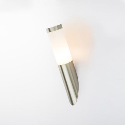 Globo - Spoljašnja zidna lampa 1xE27/23W/230V IP44