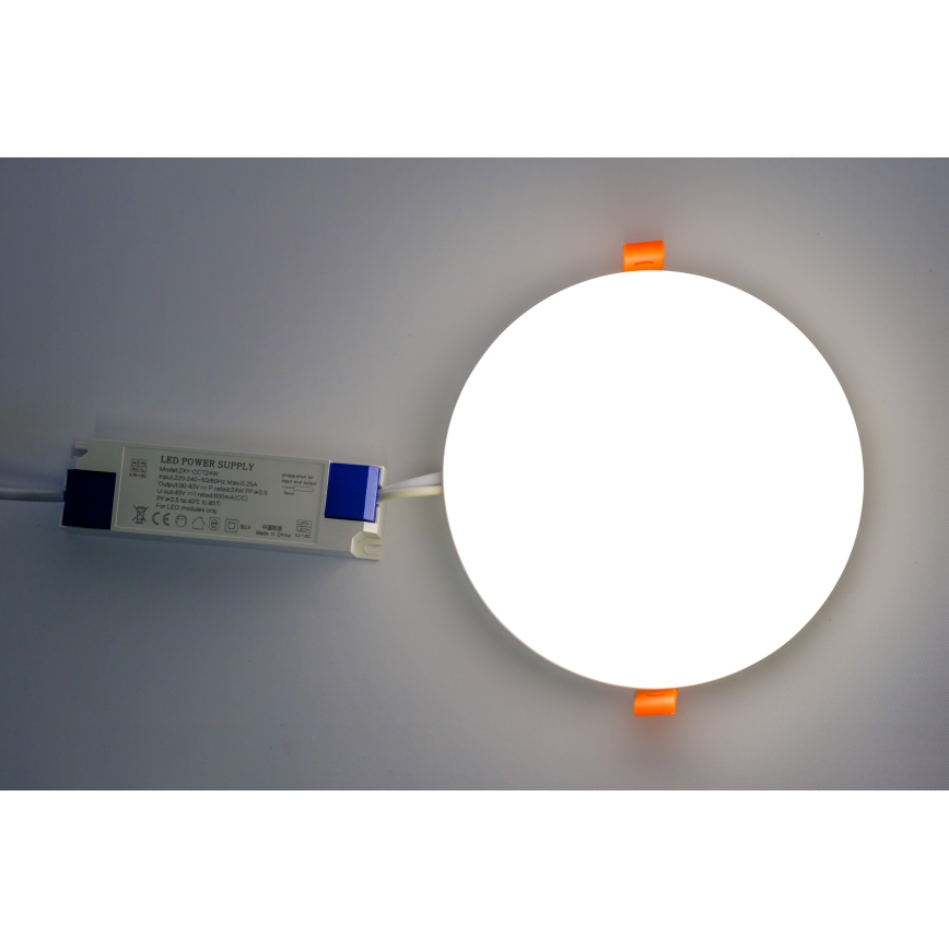 LED ugradno svetlo za kupatilo LED/24W/230V 2700-6500K IP44 okruglo