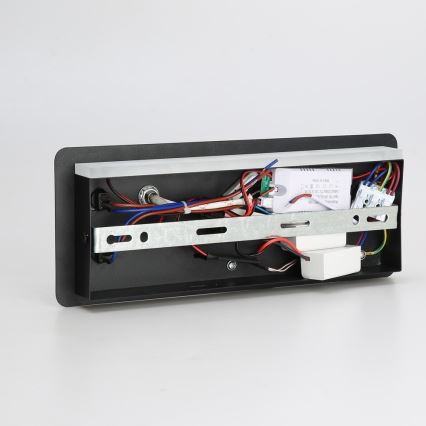 Immax 08288L - LED Zidna reflektorska lampa sa policom, USB portom i bežičnim punjenjem Be PREPARE LED/3W/230V + LED/3W crno