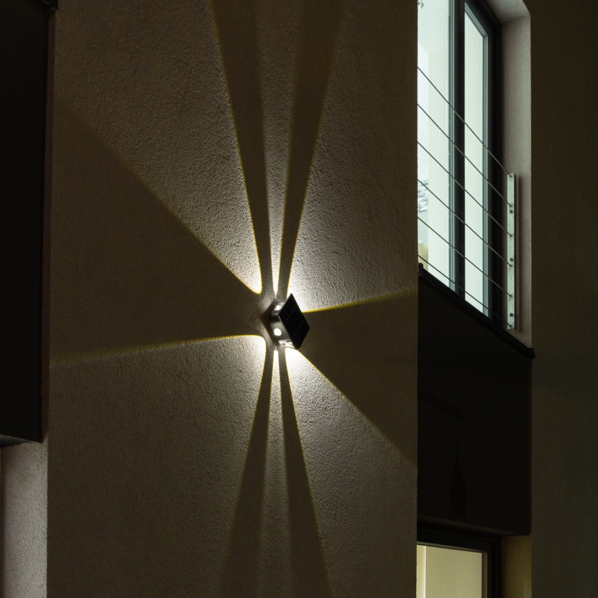 LED Solarna zidna lampa sa senzorom LED/2W/5V IP54 1300 mAh
