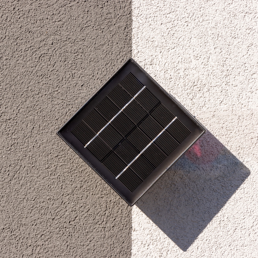 LED Solarna zidna lampa sa senzorom LED/2W/5V IP54 1300 mAh