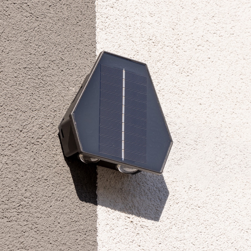 LED Solarna zidna lampa sa senzorom LED/2W/5V IP54 1300 mAh