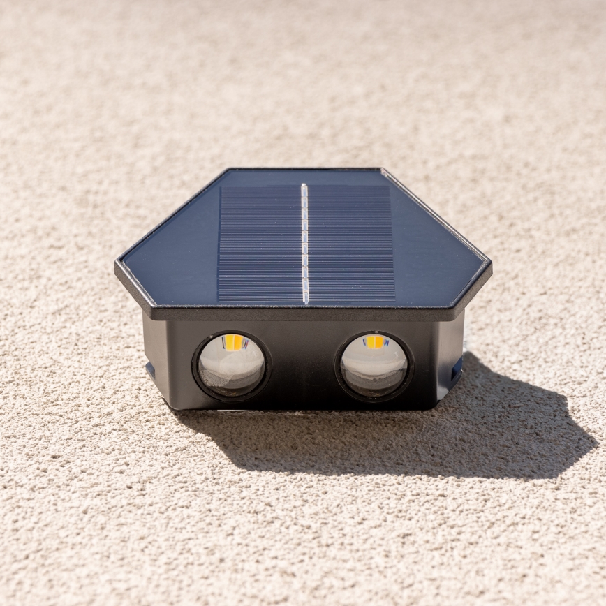 LED Solarna zidna lampa sa senzorom LED/2W/5V IP54 1300 mAh