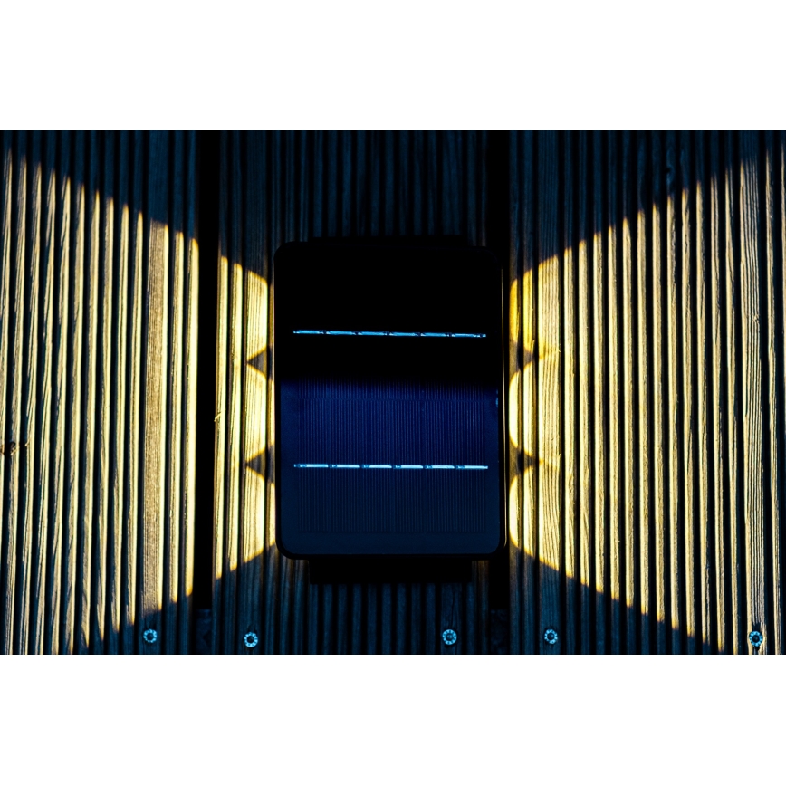 Solarno LED zidno svetlo sa senzorom, 2W/5V, IP54, 1300 mAh