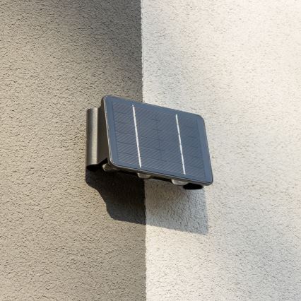 Solarno LED zidno svetlo sa senzorom, 2W/5V, IP54, 1300 mAh