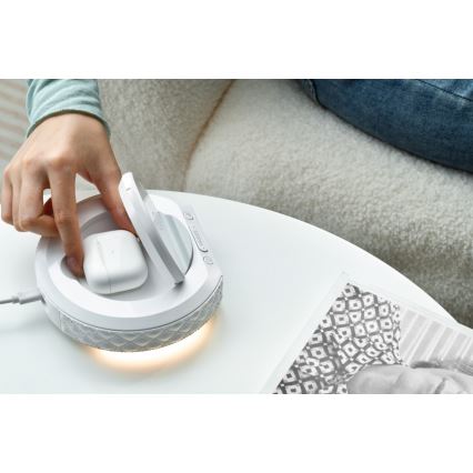 budilnik sa LCD ekranom i bežičnim Qi punjačem 27W/9V 220 mAh bela