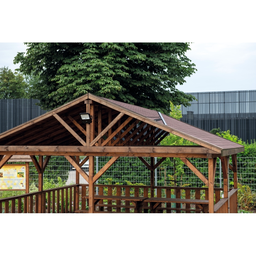 LED Prigušivi reflektor sa solarnim panelom i senzorom za dan/noć LED/10W/10000 mAh 3,2V IP65 + Daljinski upravljač