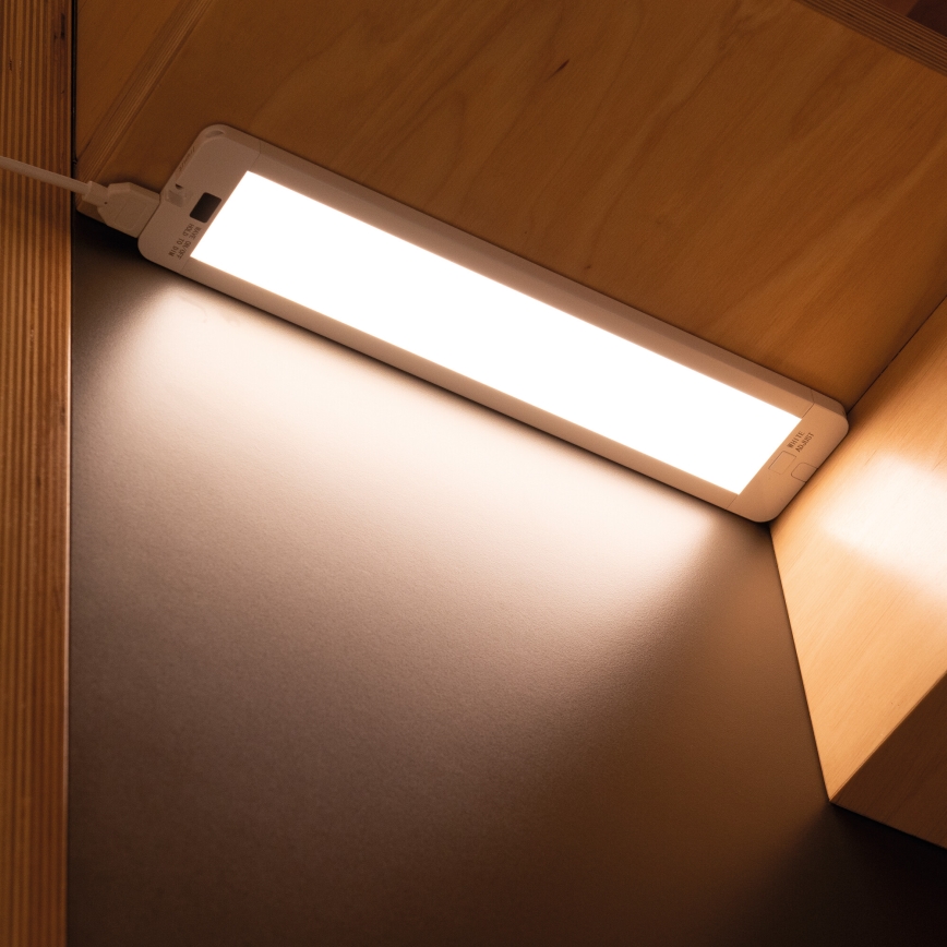 LED Prigušiva rasveta za nameštaj sa senzorom pokreta DAXA LED/9W/24V 3000/4000/5500K
