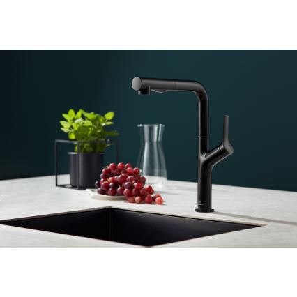 KFA Armatura 6623-220-81 - Slavina za sudoperu sa izvlačivom ručnom prskalicom DUERO DESIGN, nerđajući čelik/mat crna