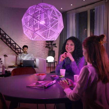 Komplet 4x LED prigušiva sijalica Philips Hue White And Color Ambiance E27/6,5W/230V 2000-6500K