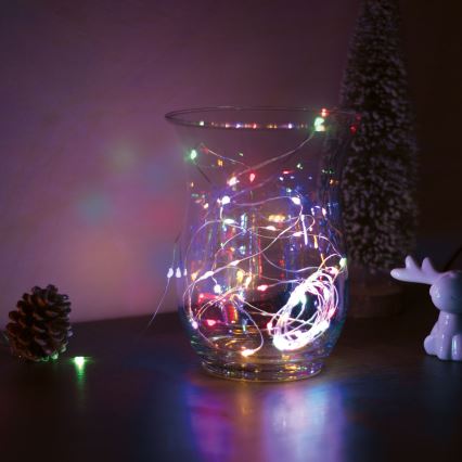 LED Božićne lampice 50xLED/3xAA 5m šareni