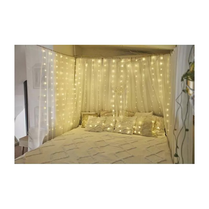 LED božićne lampice za spoljašnju upotrebu 300xLED/8 funkcija 7,9 m IP44 topla bela