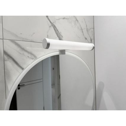LED kupatilsko osvetljenje za ogledalo LED/8W/230V 30 cm IP44 bela