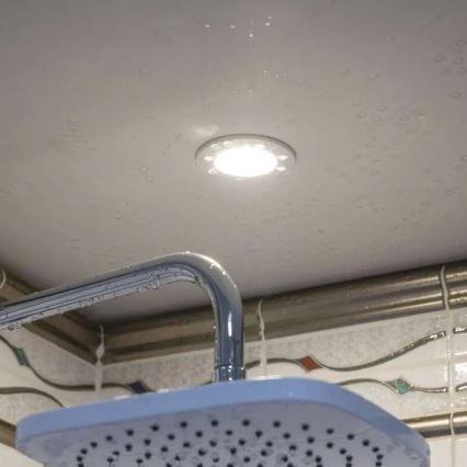 LED kupatilsko ugradno svetlo LORI LED/4,5W/230V IP65 2700/4000K prečnik 8,5 cm belo