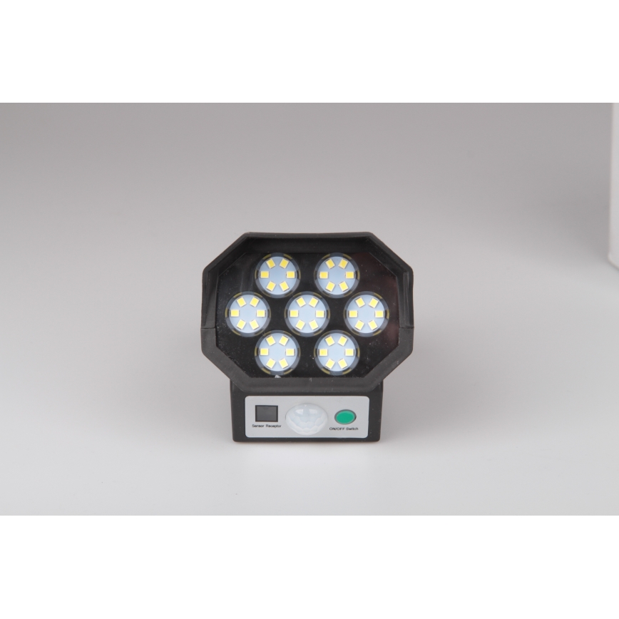 LED Lažna sigurnosna kamera sa senzorom i sa solarnim panelom LED/5W/5,5V IP65 + Daljinski upravljač