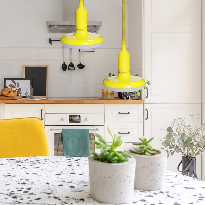 LED luster na sajli 1xE27/15W/230V 6000K žuta