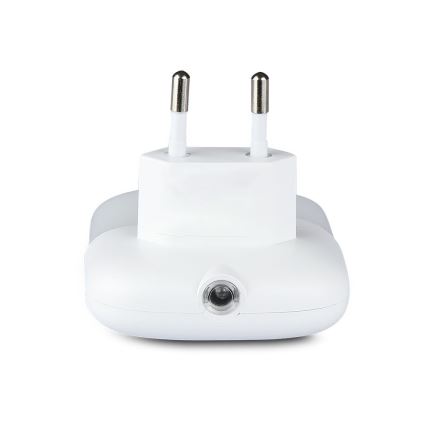 LED Noćno svetlo za utičnicu sa senzorom za dan/noć 2xUSB LED/0,45W/230V 3000K