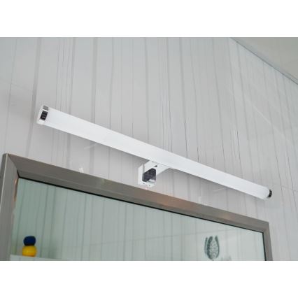LED osvetljenje za kupatilsko ogledalo 12W/230V 59,5 cm IP44 sjajni hrom
