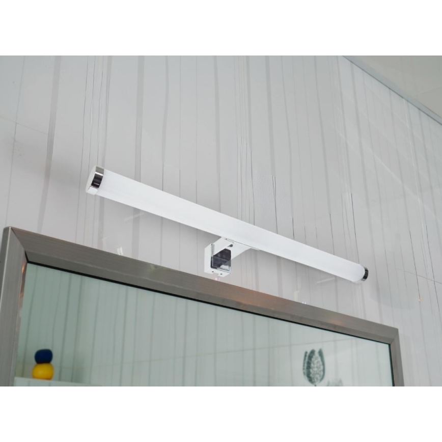 LED osvetljenje za kupatilsko ogledalo LED/10W/230V 45 cm IP44 sjajni hrom