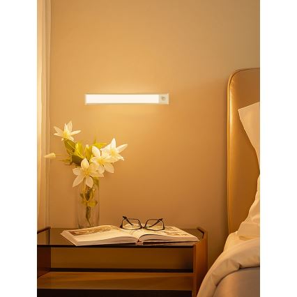 LED Podelementna lampa CABINET-4 sa PIR senzorom LED/1,5W/230V 1100mAh 4000K