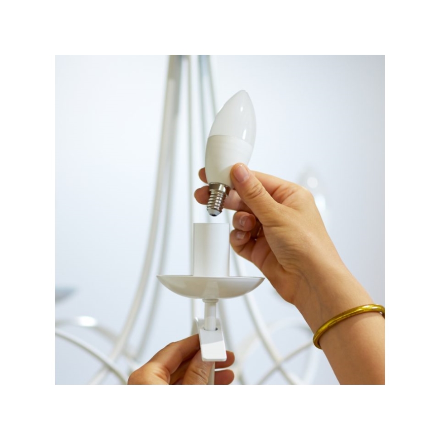 LED prigušiva sijalica C37 E14/4,9W/230V 2700K CRI 90 Wi-Fi - WiZ